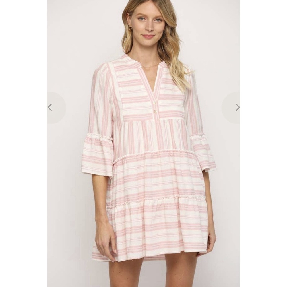 Marisima Made In Italy SPLIT NECK 3 4 SLEEVE TIERED TUNIIC DRESS CREAM/PINK